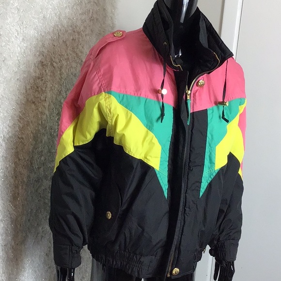 Newport Bay Jackets & Blazers - 🎉HP🎉 Newport Bay Vintage Women’s Bomber Jacket